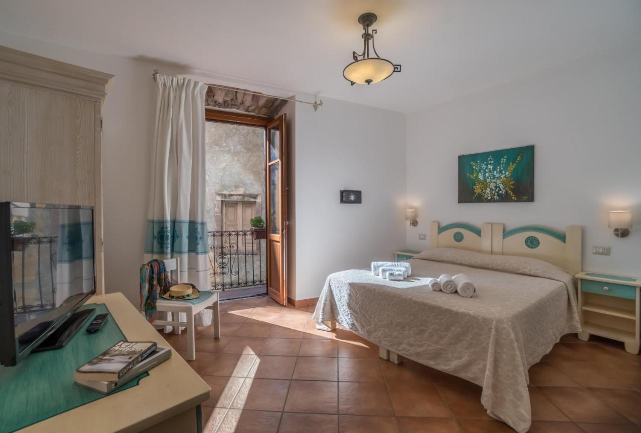 Bosa Queen House מראה חיצוני תמונה