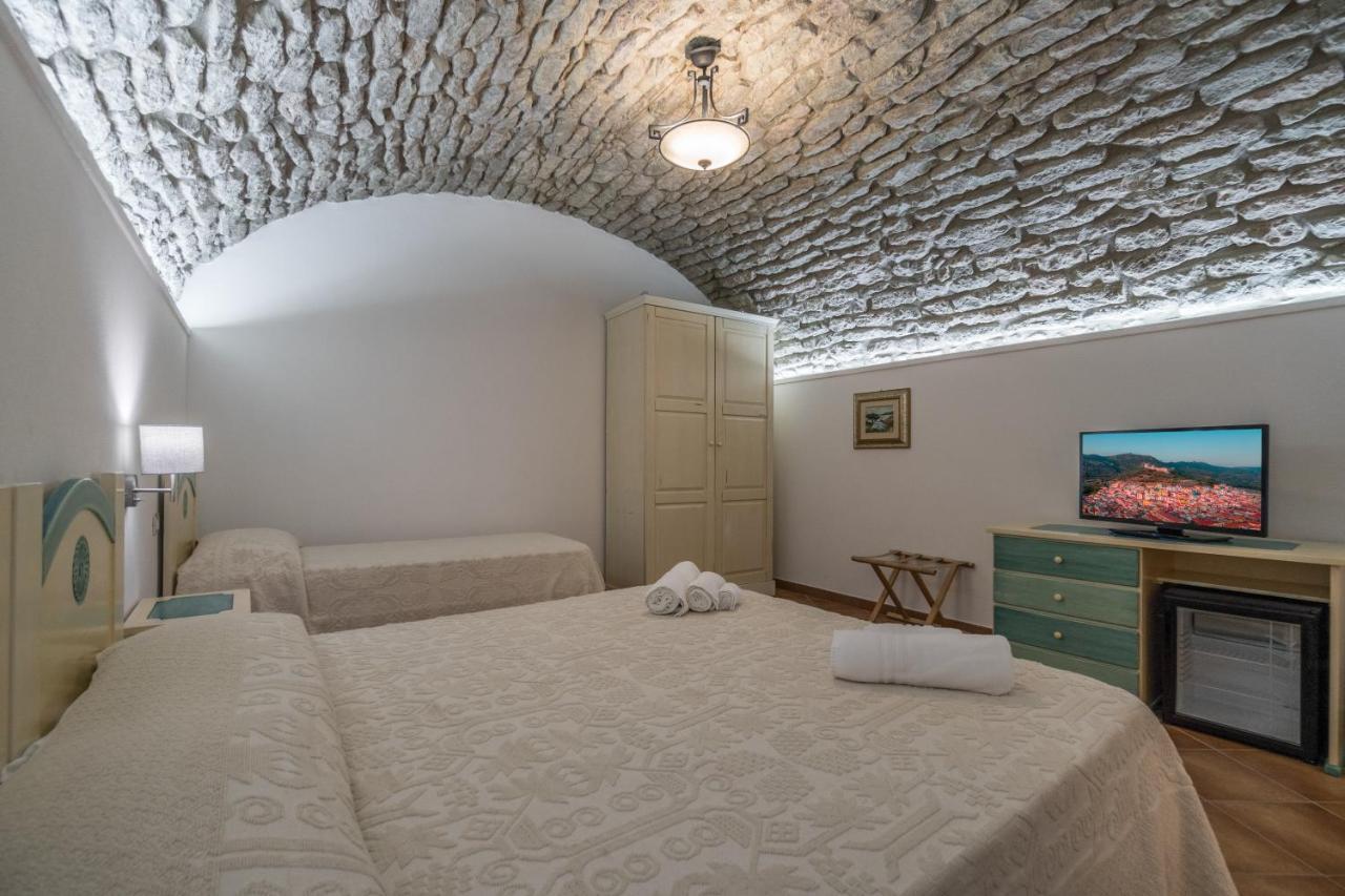 Bosa Queen House מראה חיצוני תמונה